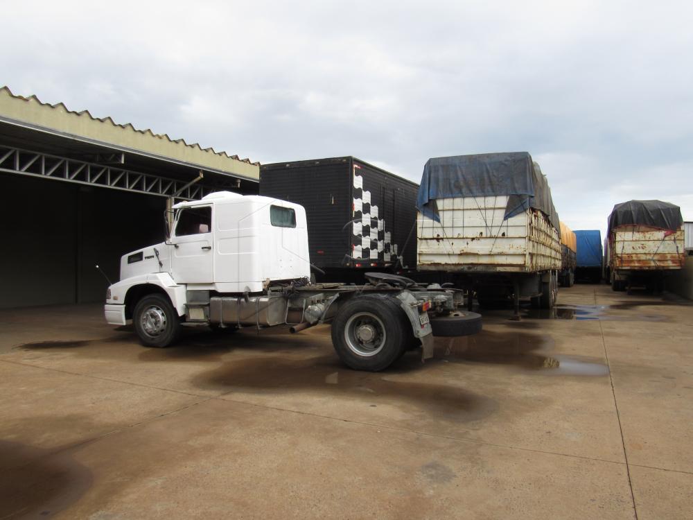 Alugar Comercial / Ponto Comercial em Botucatu R$ 22.000,00 - Foto 16