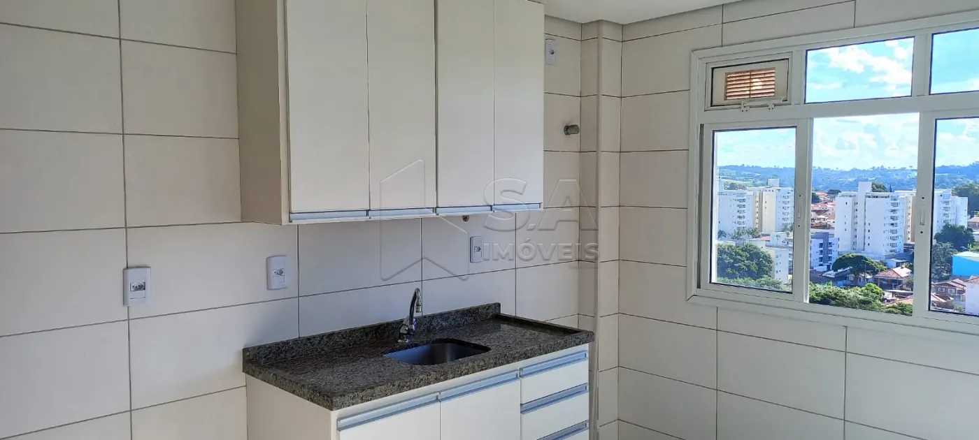 Alugar Apartamento / Padr&atilde;o em Botucatu R$ 1.350,00 - Foto 8