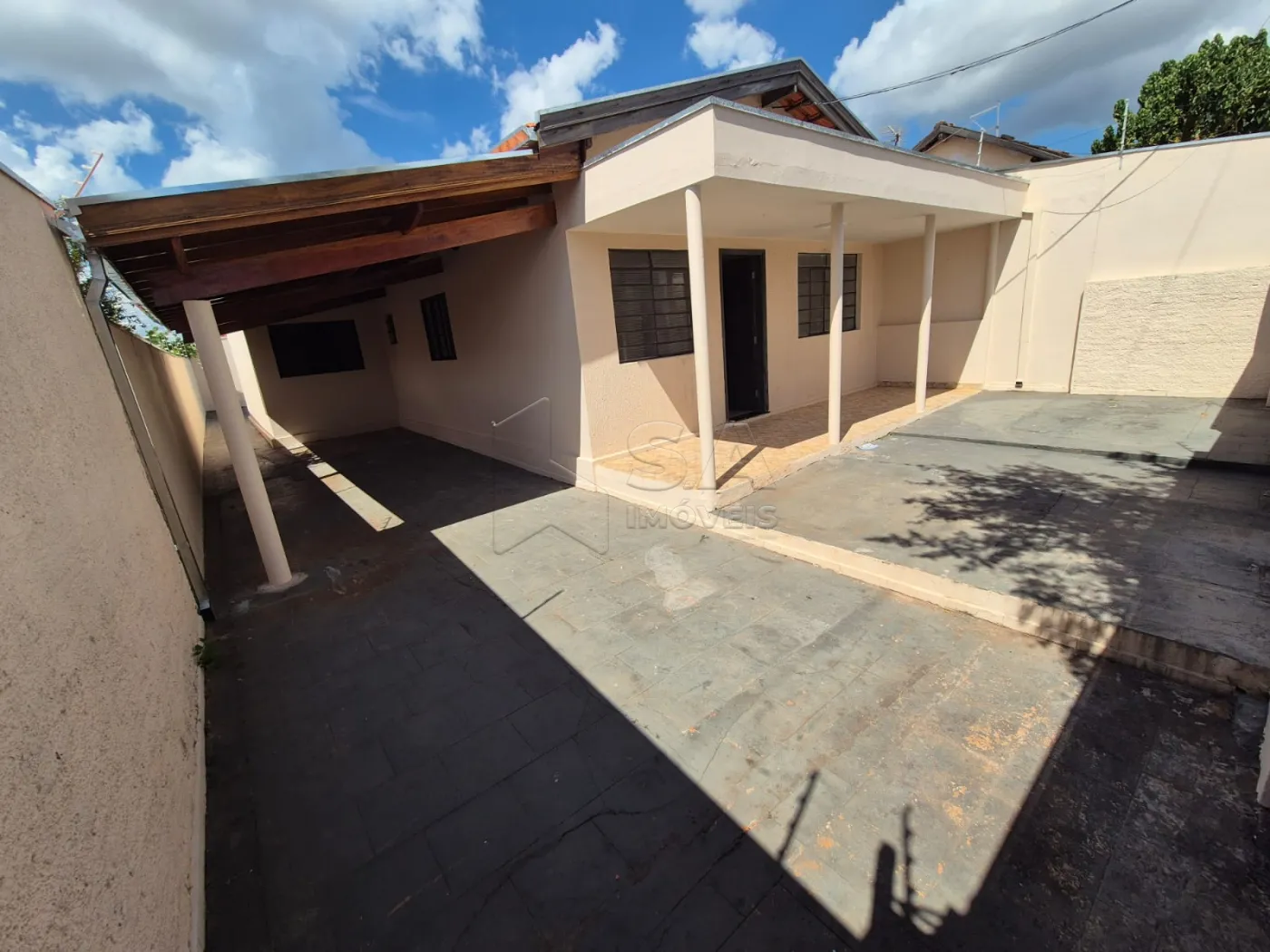 CASA, 3 qtos (1 st), 225 m².