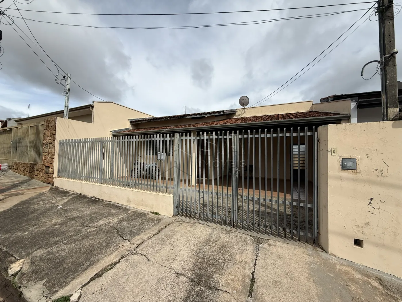 CASA, 1 quarto (1 st).