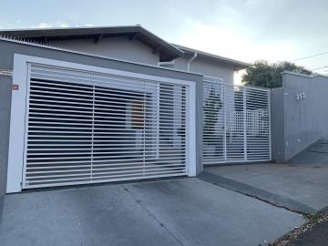 Botucatu Recanto Azul Casa Venda R$930.000,00 3 Dormitorios 2 Vagas Area do terreno 330.00m2 Area construida 150.00m2