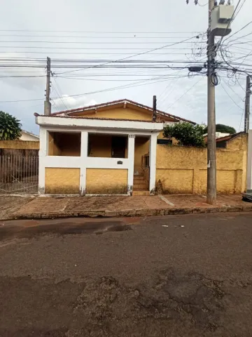 Botucatu Vila Sao Lucio Casa Venda R$430.000,00 2 Dormitorios 3 Vagas Area do terreno 520.00m2 Area construida 196.00m2