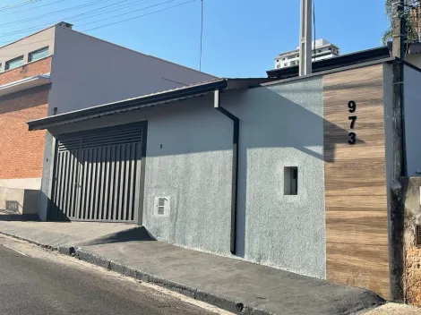 Botucatu Centro Casa Venda R$800.000,00 3 Dormitorios 2 Vagas Area do terreno 250.00m2 Area construida 161.69m2