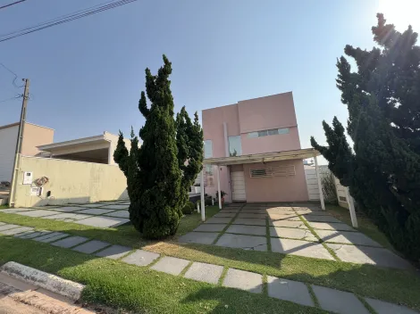 Botucatu Jardim Cristina Casa Venda R$859.000,00 Condominio R$588,00 3 Dormitorios 4 Vagas Area do terreno 450.00m2 Area construida 116.87m2