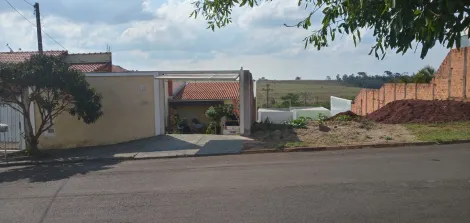 Botucatu Altos do Paraiso Casa Venda R$350.000,00 1 Dormitorio 4 Vagas Area do terreno 375.00m2 Area construida 55.00m2