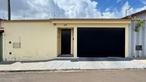 Botucatu Recanto Azul Casa Venda R$750.000,00 3 Dormitorios 4 Vagas Area do terreno 350.00m2 Area construida 180.00m2