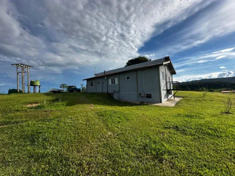 Botucatu Edgardia Rural Venda R$800.000,00  Area do terreno 20026.21m2 Area construida 180.00m2