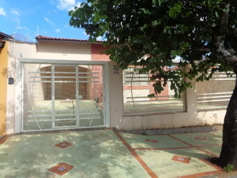 Botucatu Chacara dos Pinheiros Casa Venda R$450.000,00 3 Dormitorios 2 Vagas Area do terreno 300.00m2 Area construida 122.00m2