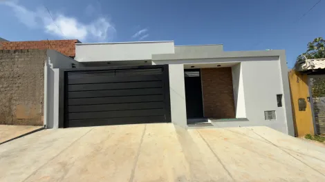 Botucatu Residencial Livia Casa Venda R$720.000,00 3 Dormitorios 2 Vagas Area do terreno 250.00m2 Area construida 140.00m2