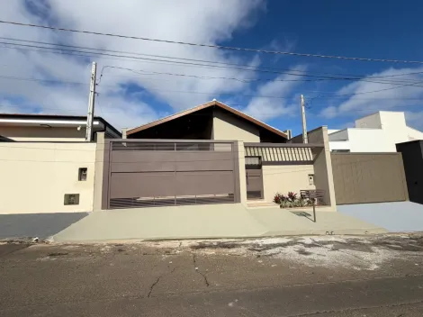 Botucatu Chacara dos Pinheiros Casa Venda R$950.000,00 3 Dormitorios 2 Vagas Area do terreno 250.00m2 Area construida 150.00m2