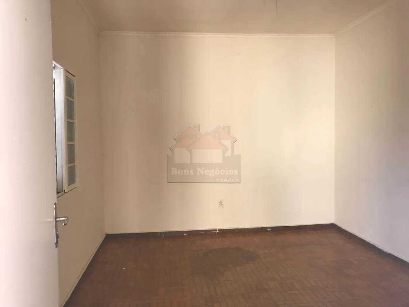 Comprar Casa / Padr&atilde;o em Ribeir&atilde;o Preto R$ 280.000,00 - Foto 1