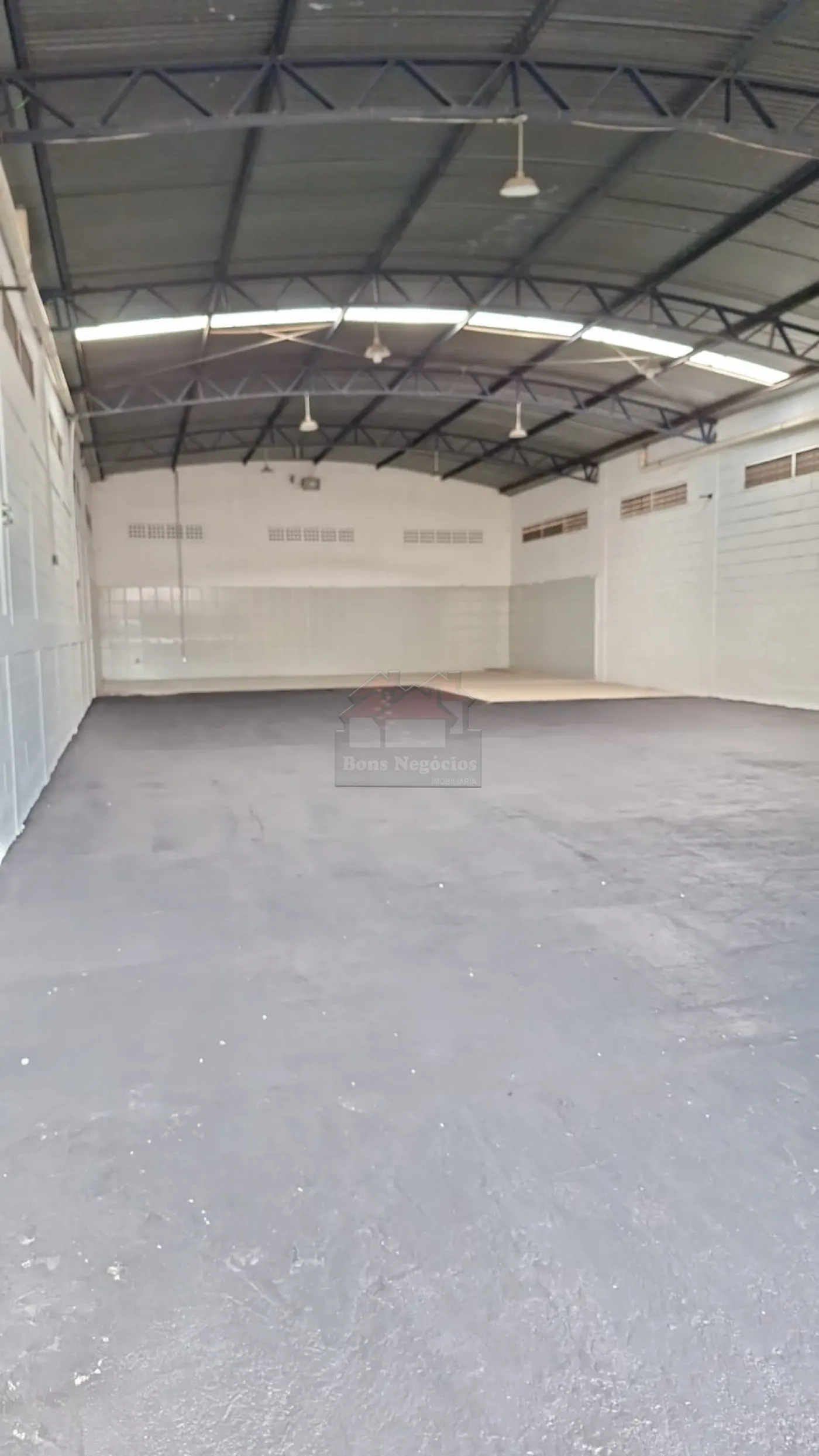 Alugar Comercial / Sal&atilde;o em Ribeir&atilde;o Preto R$ 4.800,00 - Foto 2