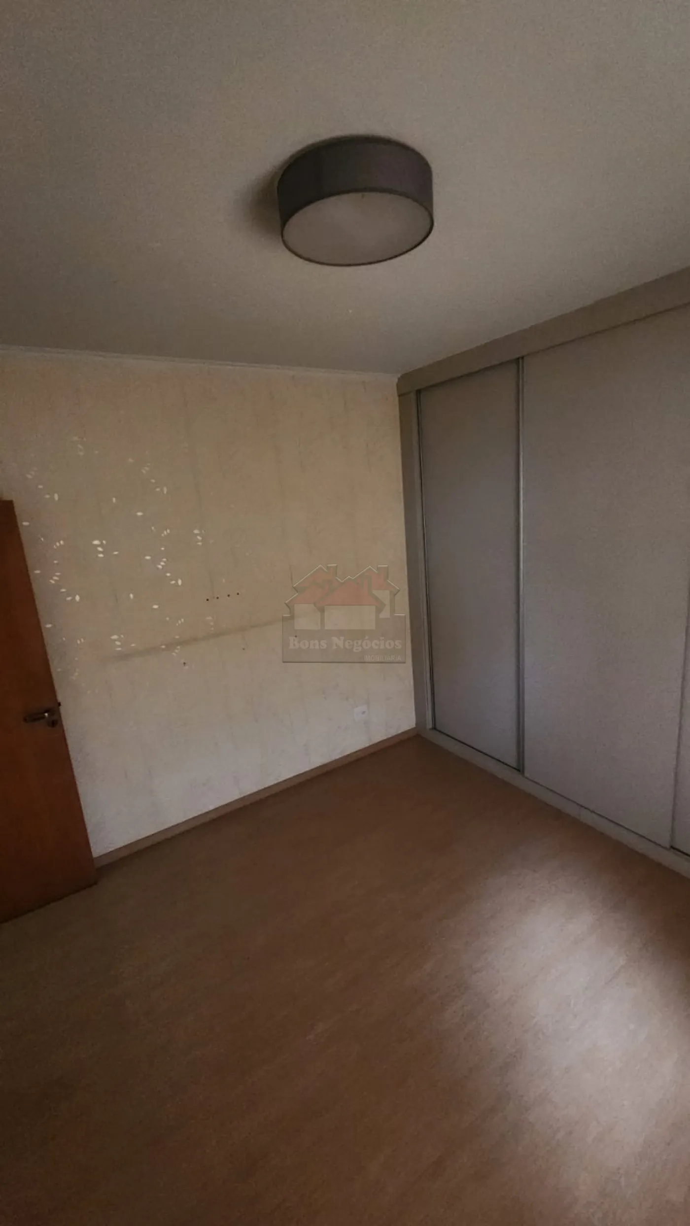 Alugar Apartamento / Padr&atilde;o em Ribeir&atilde;o Preto R$ 1.700,00 - Foto 9
