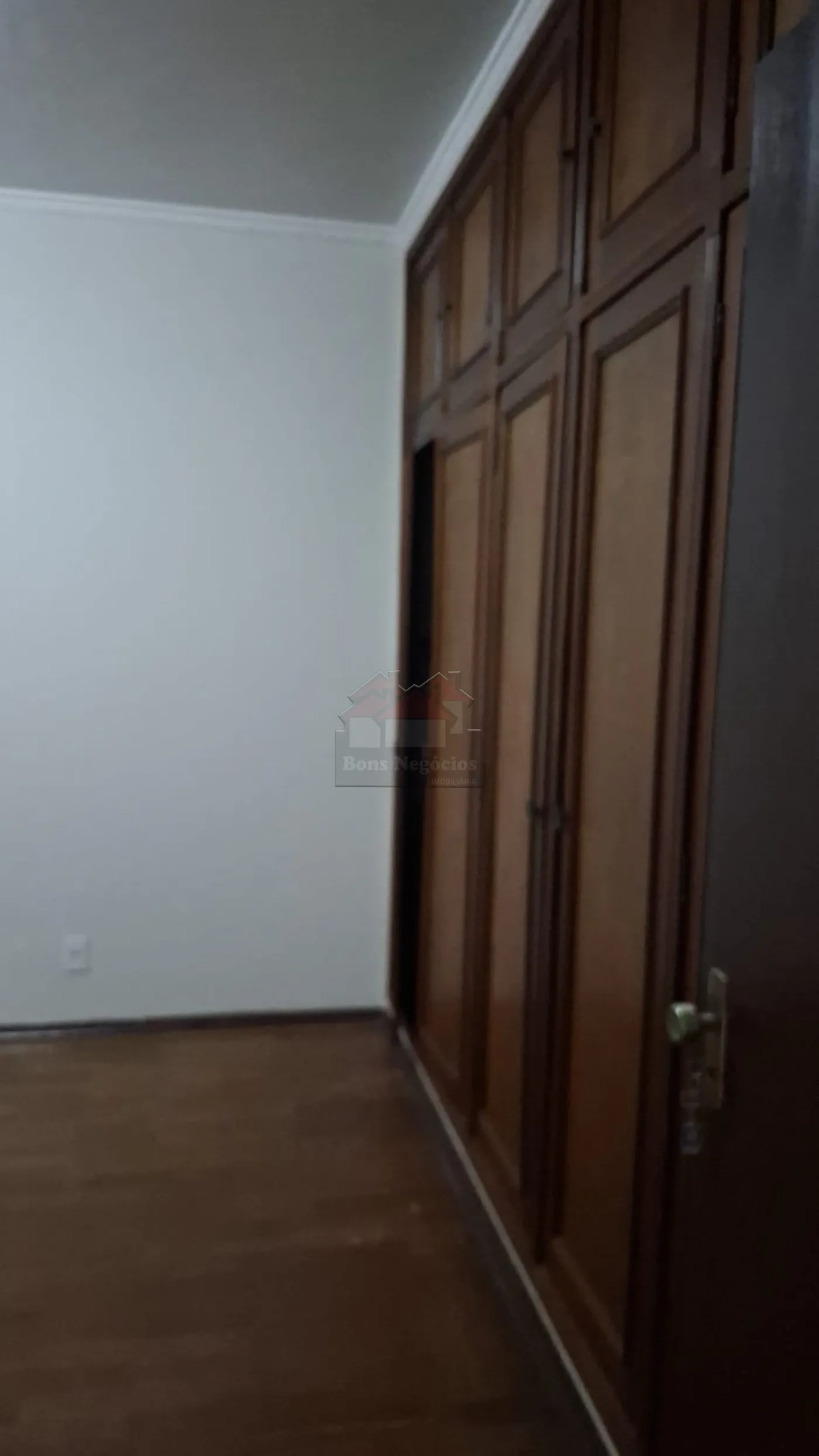 Alugar Casa / Padr&atilde;o em Ribeir&atilde;o Preto R$ 3.000,00 - Foto 8