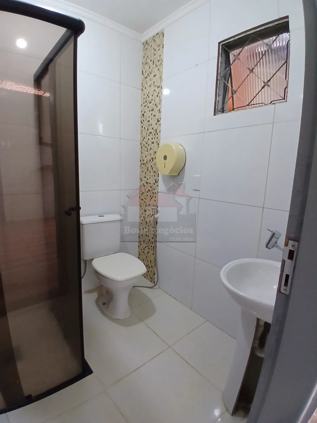 Alugar Casa / Padr&atilde;o em Ribeir&atilde;o Preto R$ 4.000,00 - Foto 22