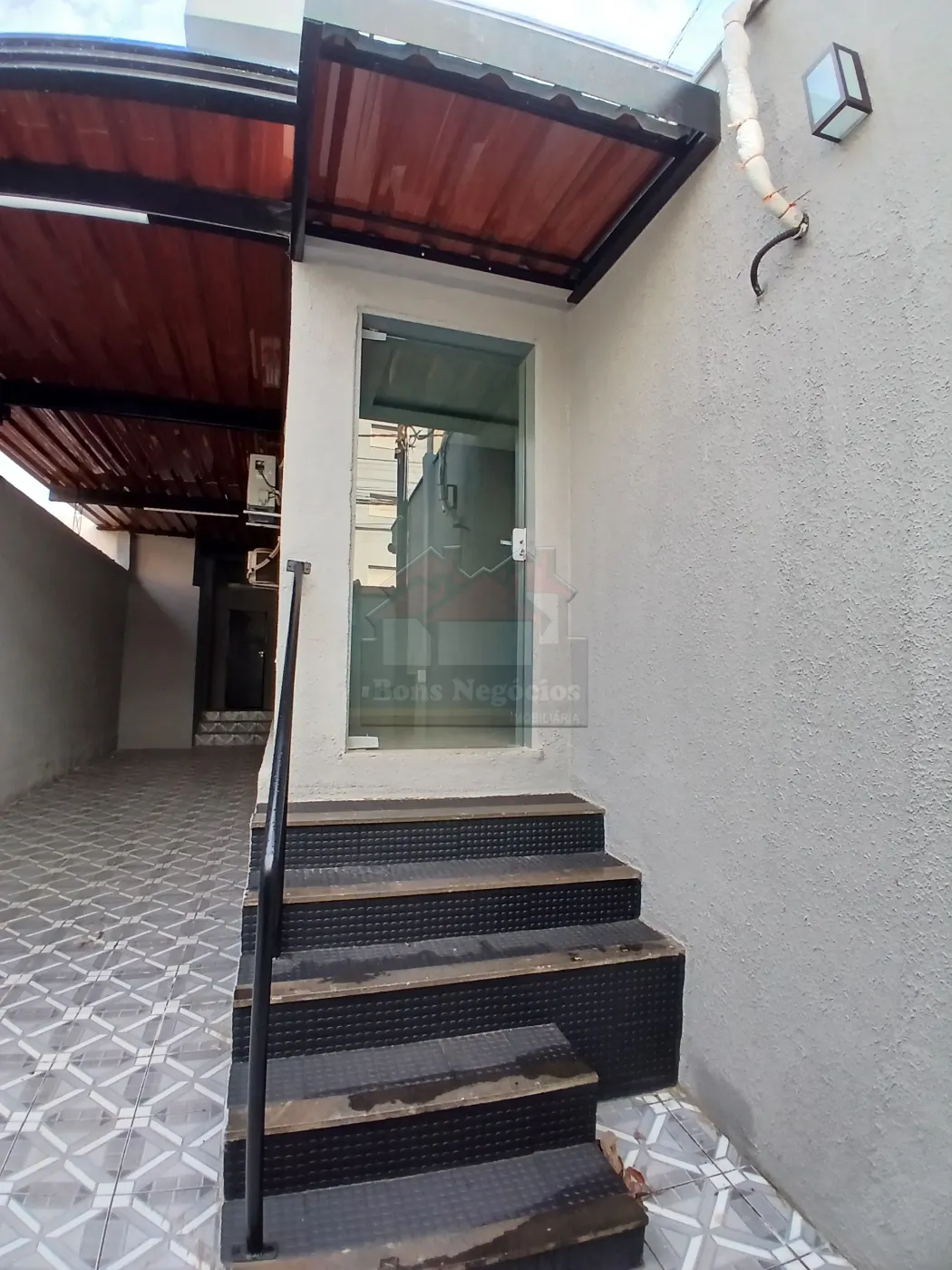 Alugar Casa / Padr&atilde;o em Ribeir&atilde;o Preto R$ 4.000,00 - Foto 3