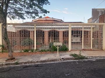 Marilia Alto Cafezal Casa Venda R$320.000,00 3 Dormitorios 3 Vagas Area do terreno 300.00m2 Area construida 180.00m2
