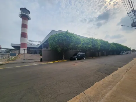 Marilia Distrito Industrial Comercial Locacao R$ 70.000,00  2 Vagas Area construida 4000.00m2