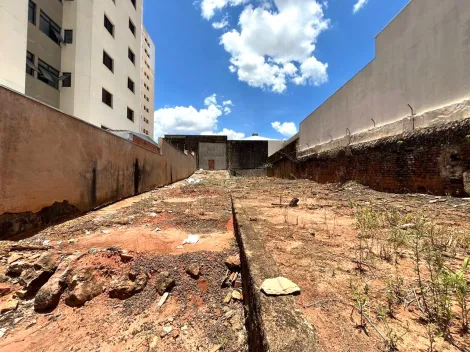 Marilia Montolar Terreno Locacao R$ 2.000,00  Area do terreno 328.45m2 