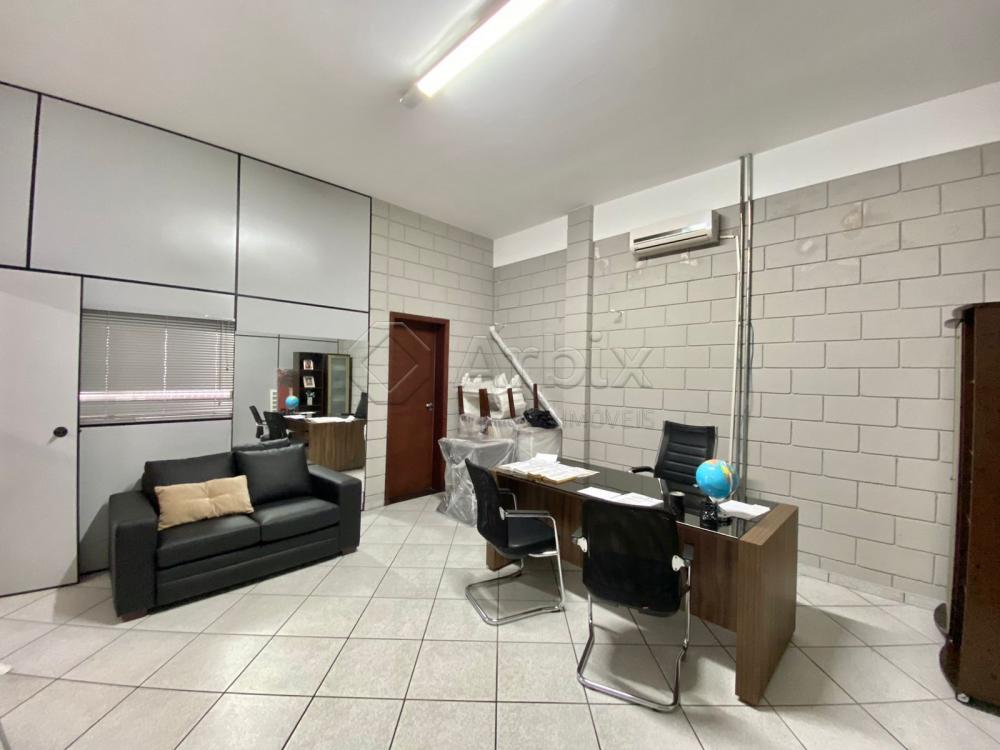 Alugar Comercial / Sal&atilde;o Industrial em Americana R$ 9.000,00 - Foto 15