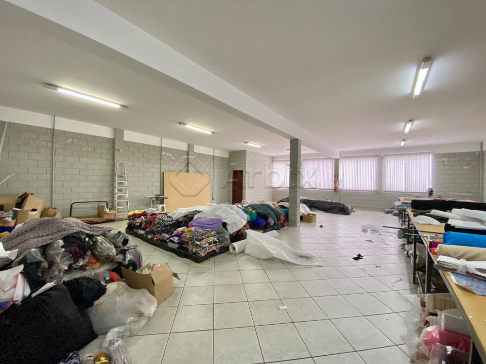 Alugar Comercial / Sal&atilde;o Industrial em Americana R$ 9.000,00 - Foto 17