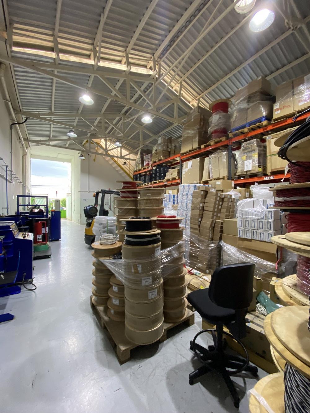 Comprar Comercial / Sal&atilde;o Comercial em Americana R$ 960.000,00 - Foto 3