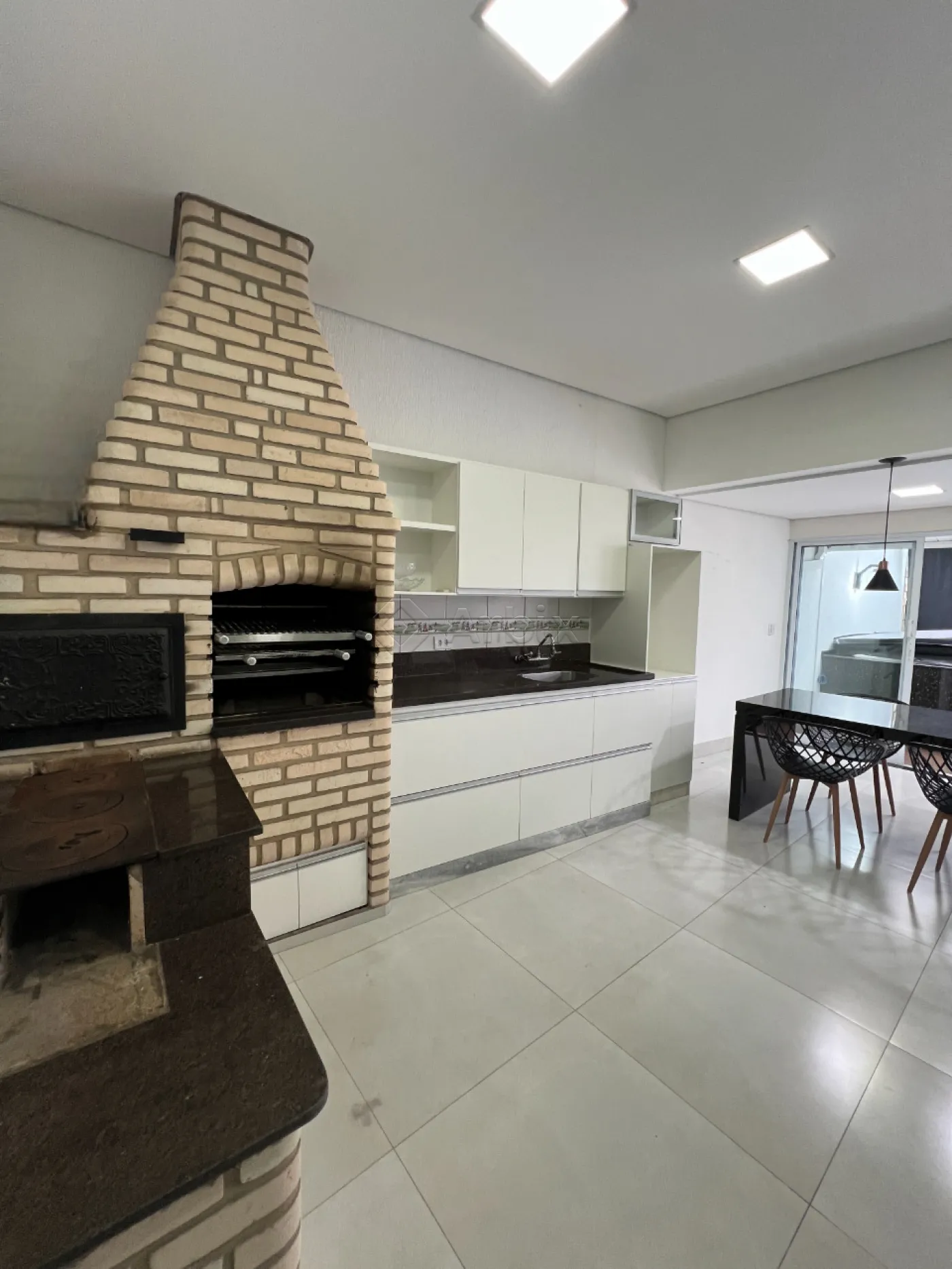 Alugar Casa / Condom&iacute;nio em Americana R$ 10.000,00 - Foto 32