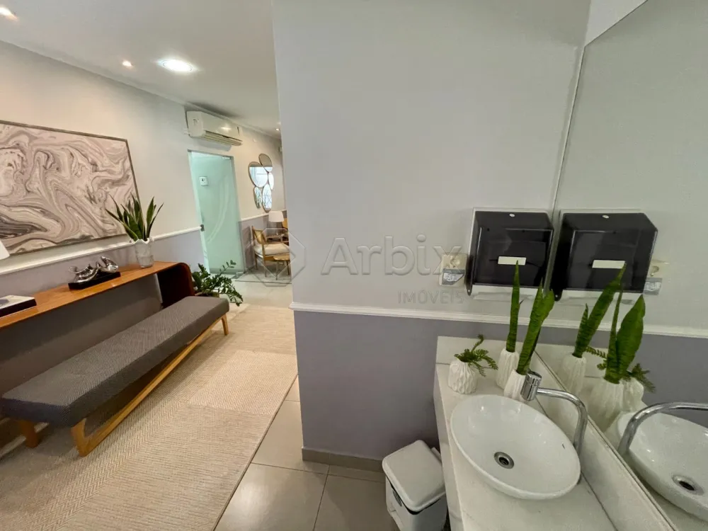 Alugar Comercial / Casa Comercial em Americana R$ 1.000,00 - Foto 9