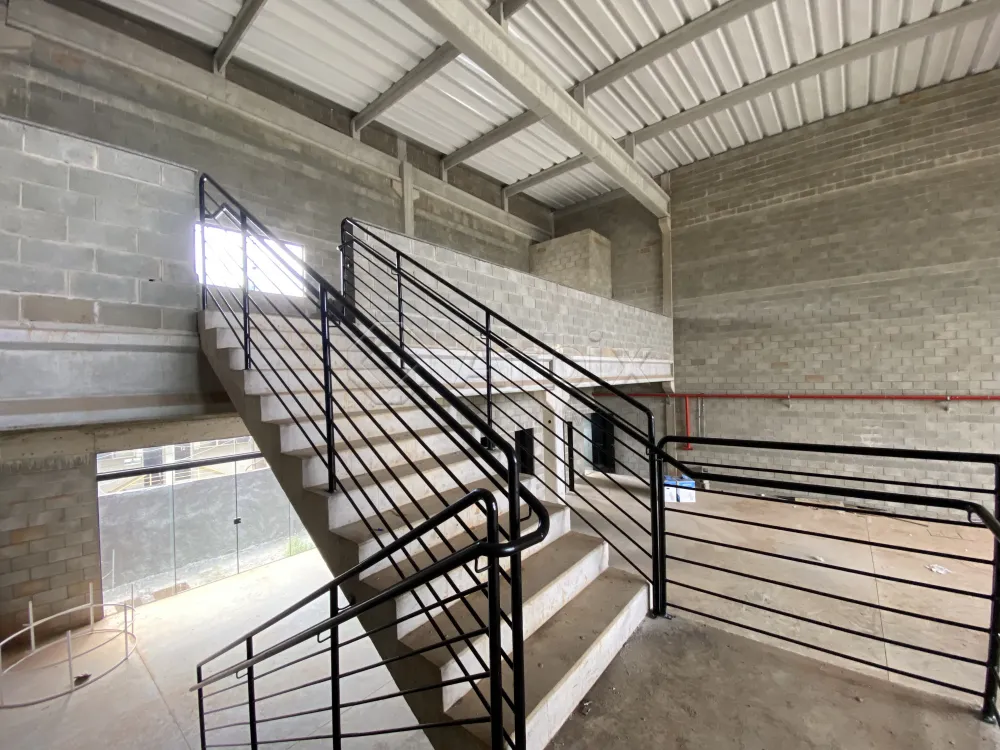 Alugar Comercial / Sal&atilde;o Industrial em Americana R$ 14.000,00 - Foto 8