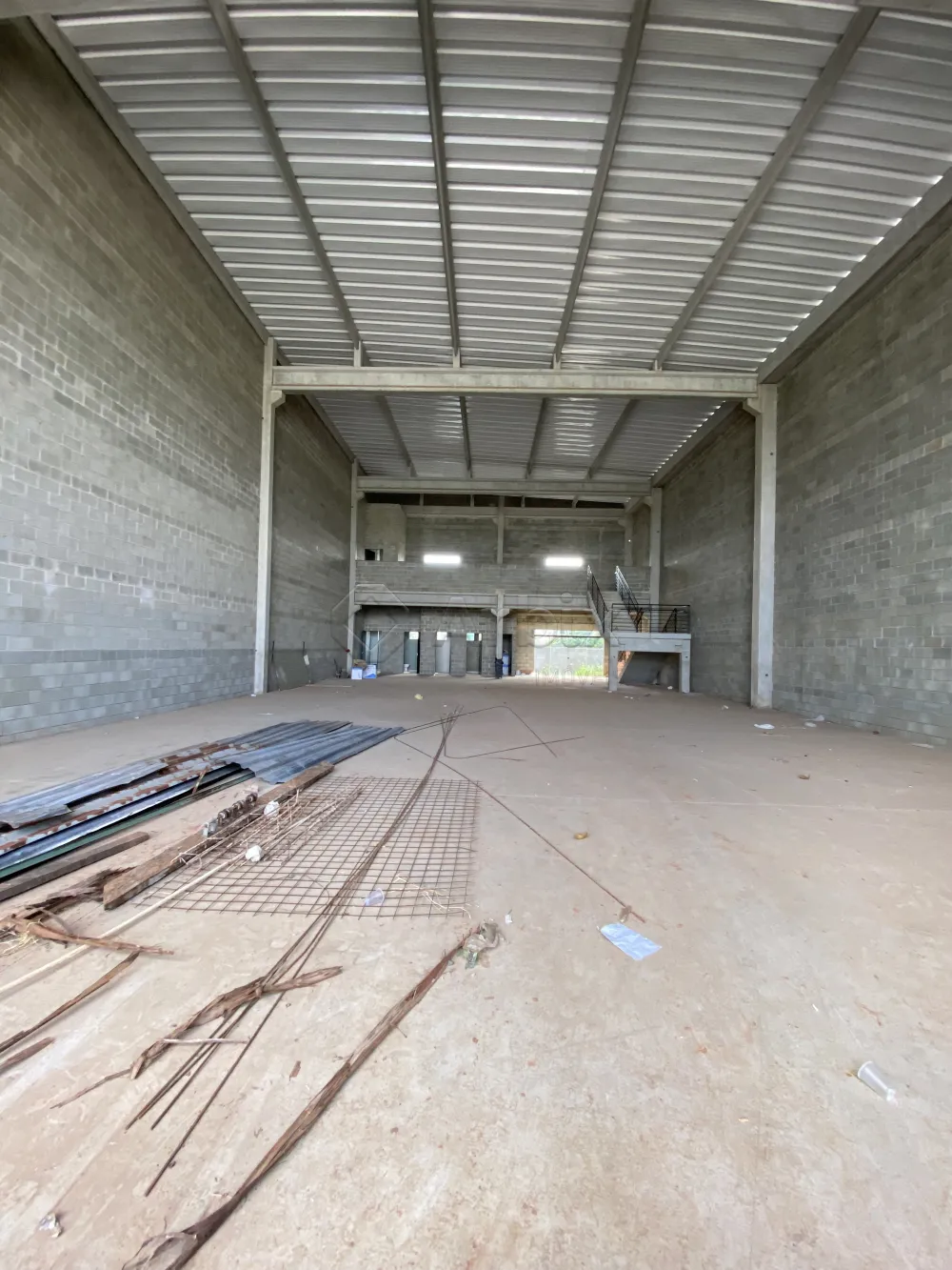 Alugar Comercial / Sal&atilde;o Industrial em Americana R$ 16.000,00 - Foto 2