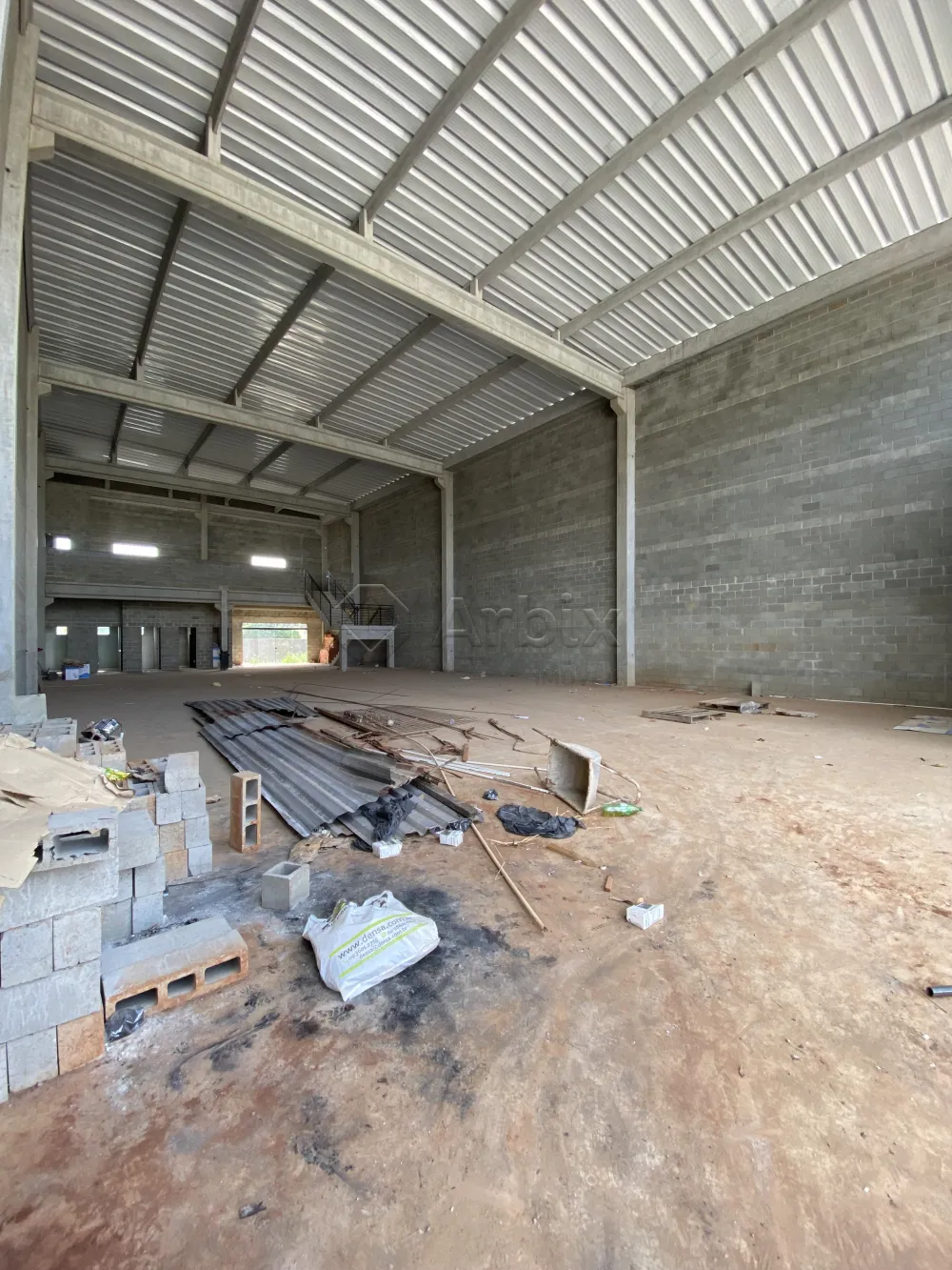 Alugar Comercial / Sal&atilde;o Industrial em Americana R$ 16.000,00 - Foto 3