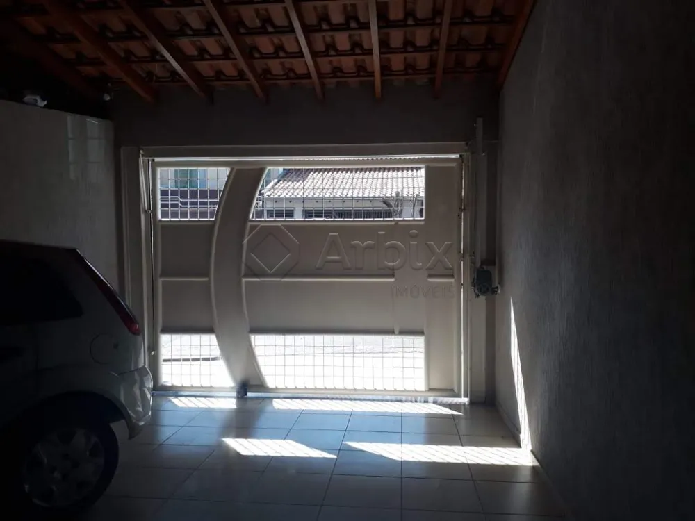 Alugar Casa / Residencial em Americana R$ 2.600,00 - Foto 1