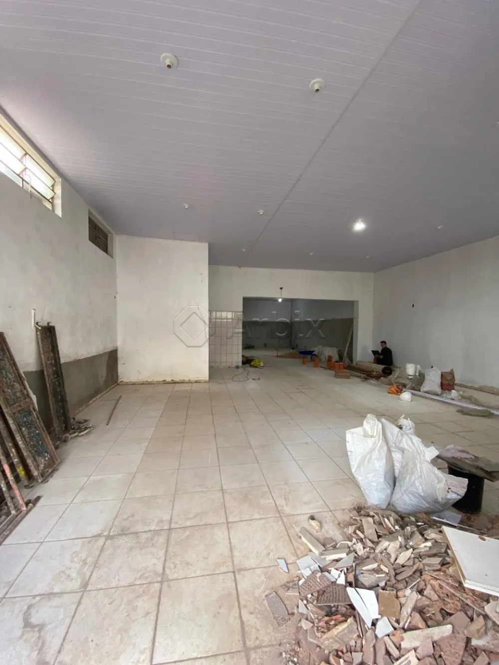 Alugar Comercial / Sal&atilde;o Comercial em Americana R$ 3.500,00 - Foto 2