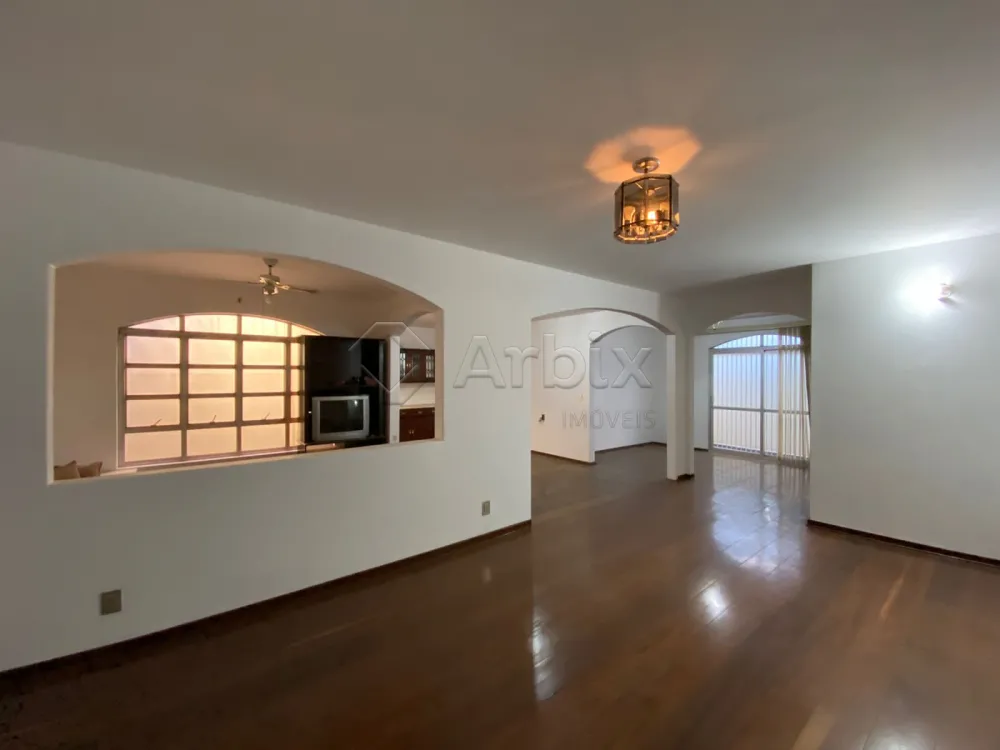 Comprar Comercial / Casa Comercial em Nova Odessa R$ 1.890.000,00 - Foto 6