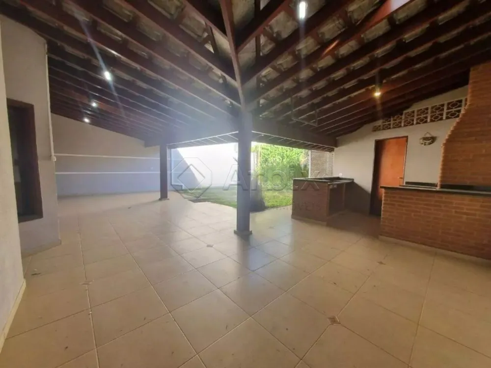 Alugar Casa / Residencial em Americana R$ 5.200,00 - Foto 4