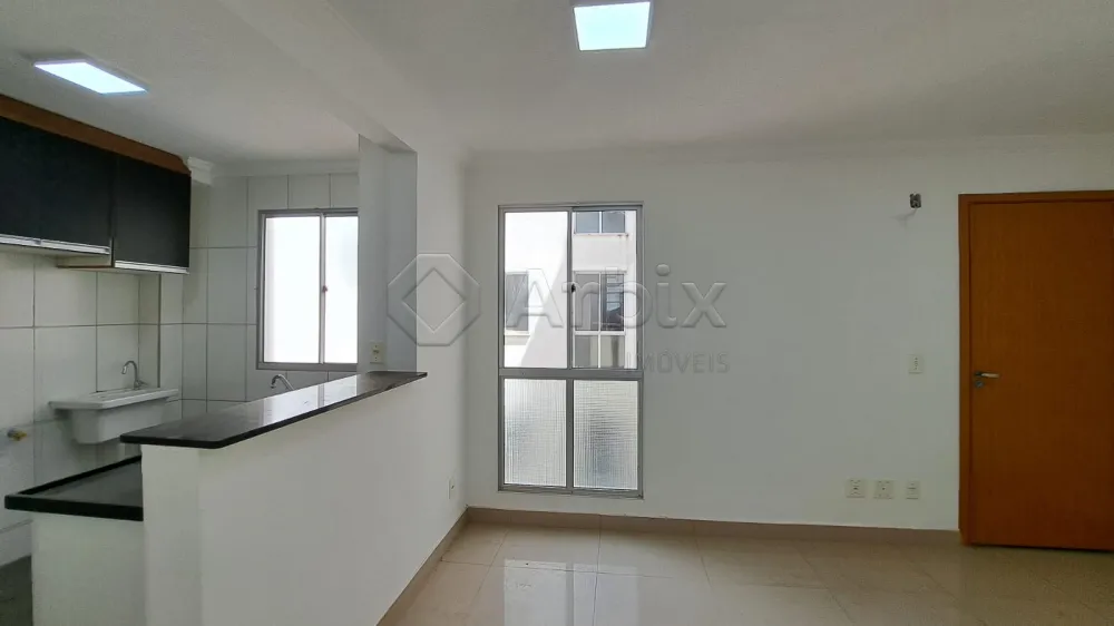 Alugar Apartamento / Residencial em Americana R$ 950,00 - Foto 2