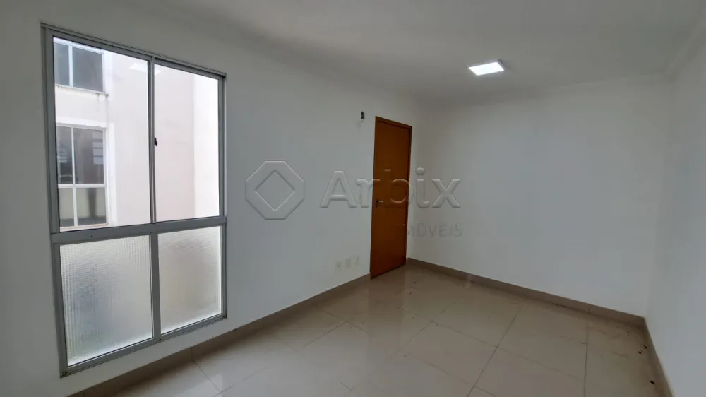 Alugar Apartamento / Residencial em Americana R$ 950,00 - Foto 1