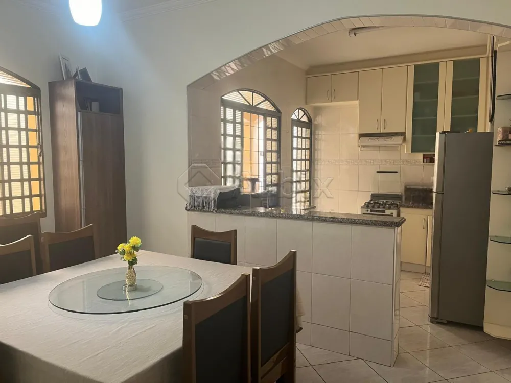 Comprar Casa / Sobrado em Americana R$ 750.000,00 - Foto 3