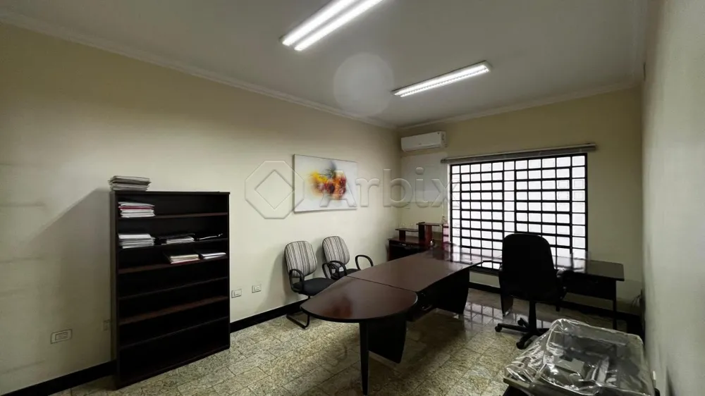 Alugar Comercial / Casa Comercial em Americana R$ 5.000,00 - Foto 10