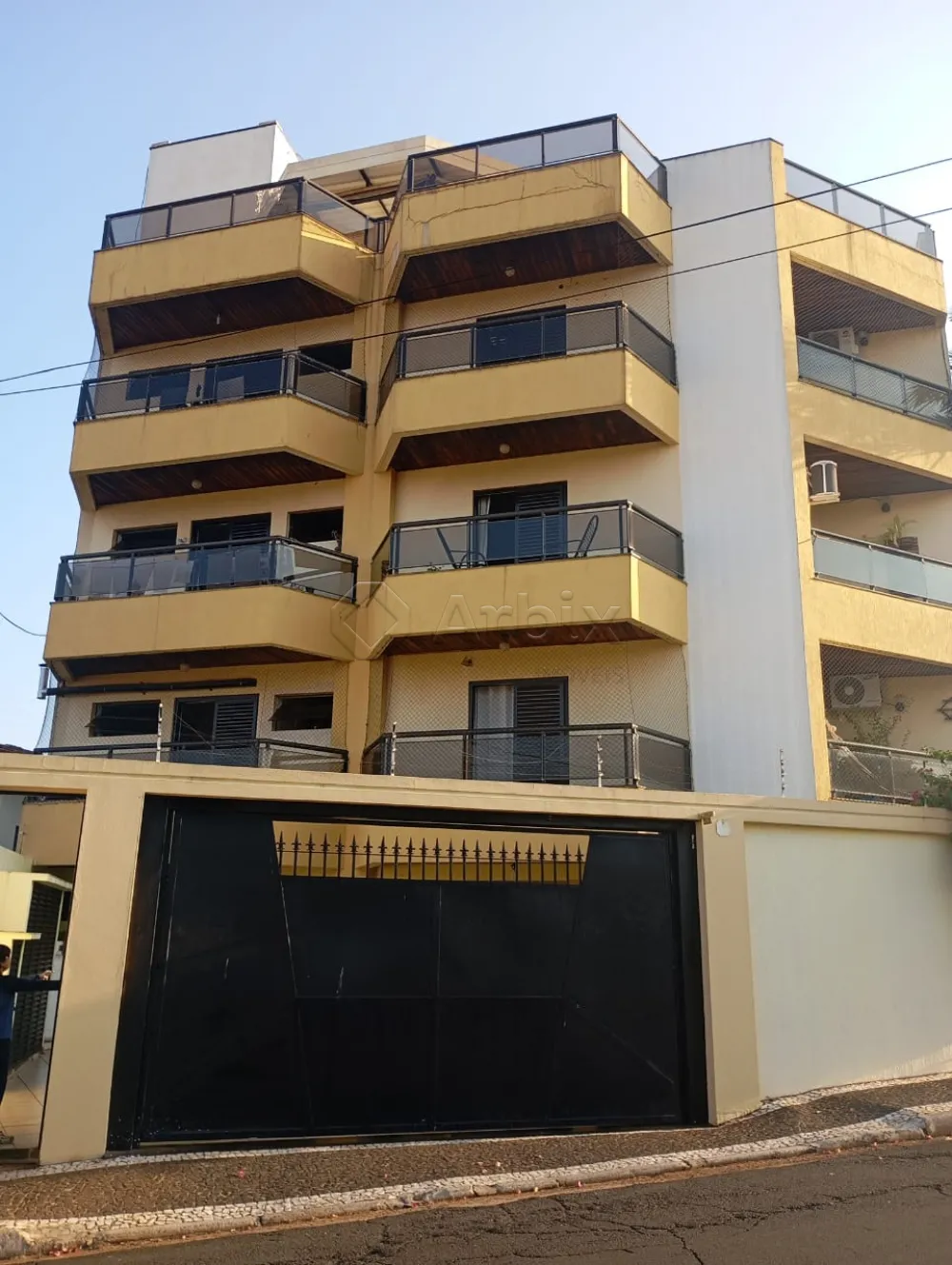 Comprar Apartamento / Pr&eacute;dio Residencial em Santa B&aacute;rbara D`Oeste R$ 3.000.000,00 - Foto 1