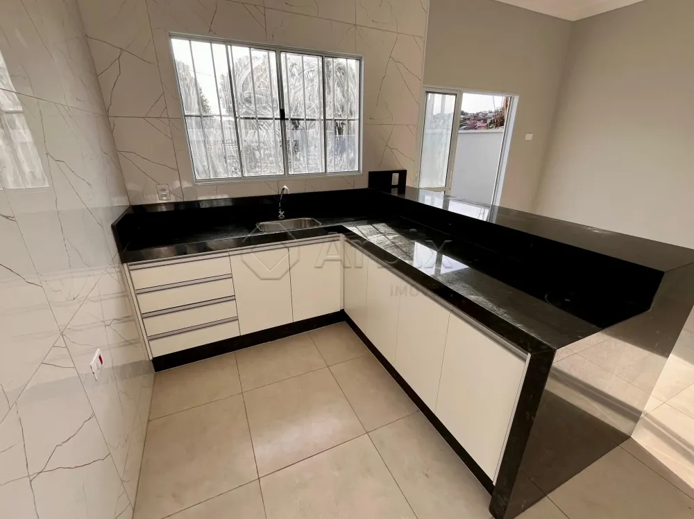 Comprar Casa / Residencial em Santa B&aacute;rbara D`Oeste R$ 300.000,00 - Foto 4