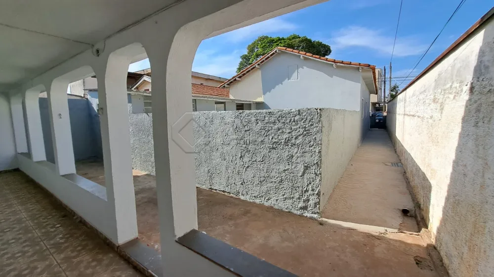 Alugar Casa / Residencial em Santa B&aacute;rbara D`Oeste R$ 1.000,00 - Foto 3