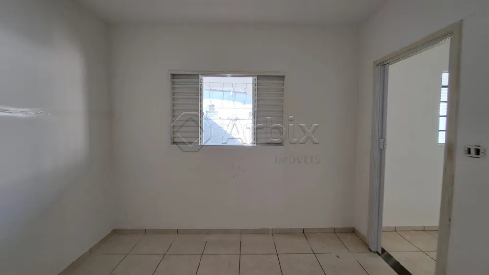 Alugar Casa / Residencial em Santa B&aacute;rbara D`Oeste R$ 1.000,00 - Foto 9