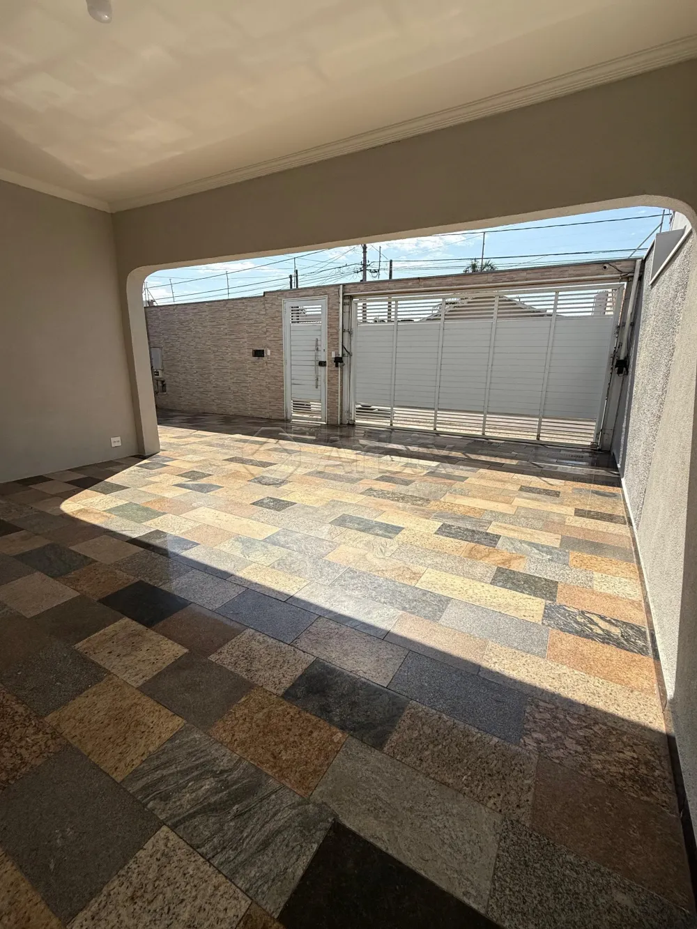 Comprar Casa / Residencial em Santa B&aacute;rbara D`Oeste R$ 800.000,00 - Foto 3