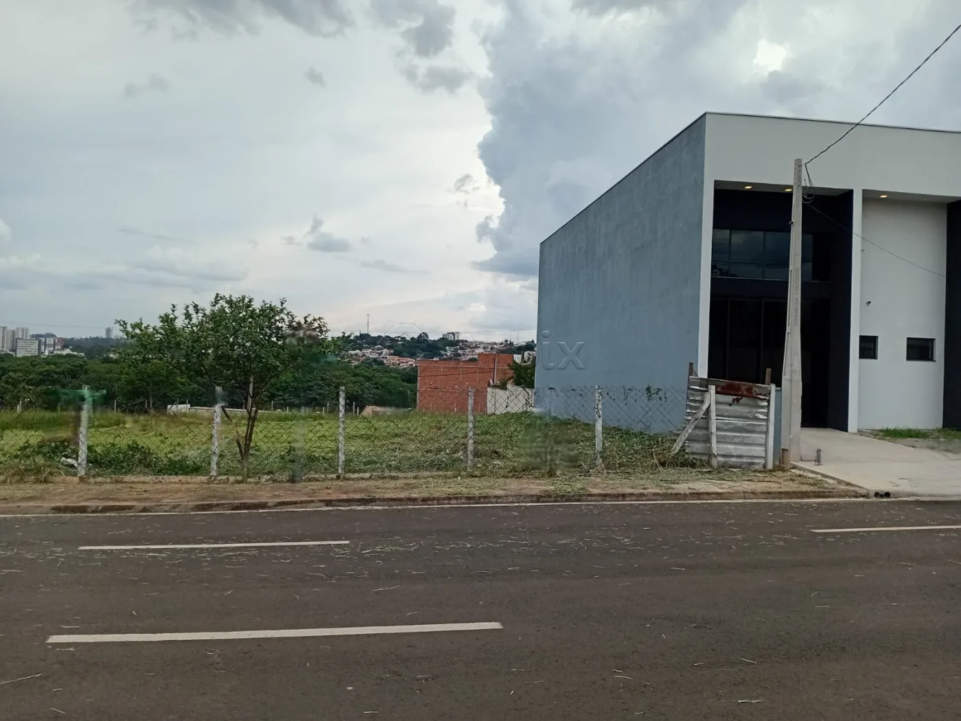 Comprar Terreno / Residencial em Americana R$ 350.000,00 - Foto 2