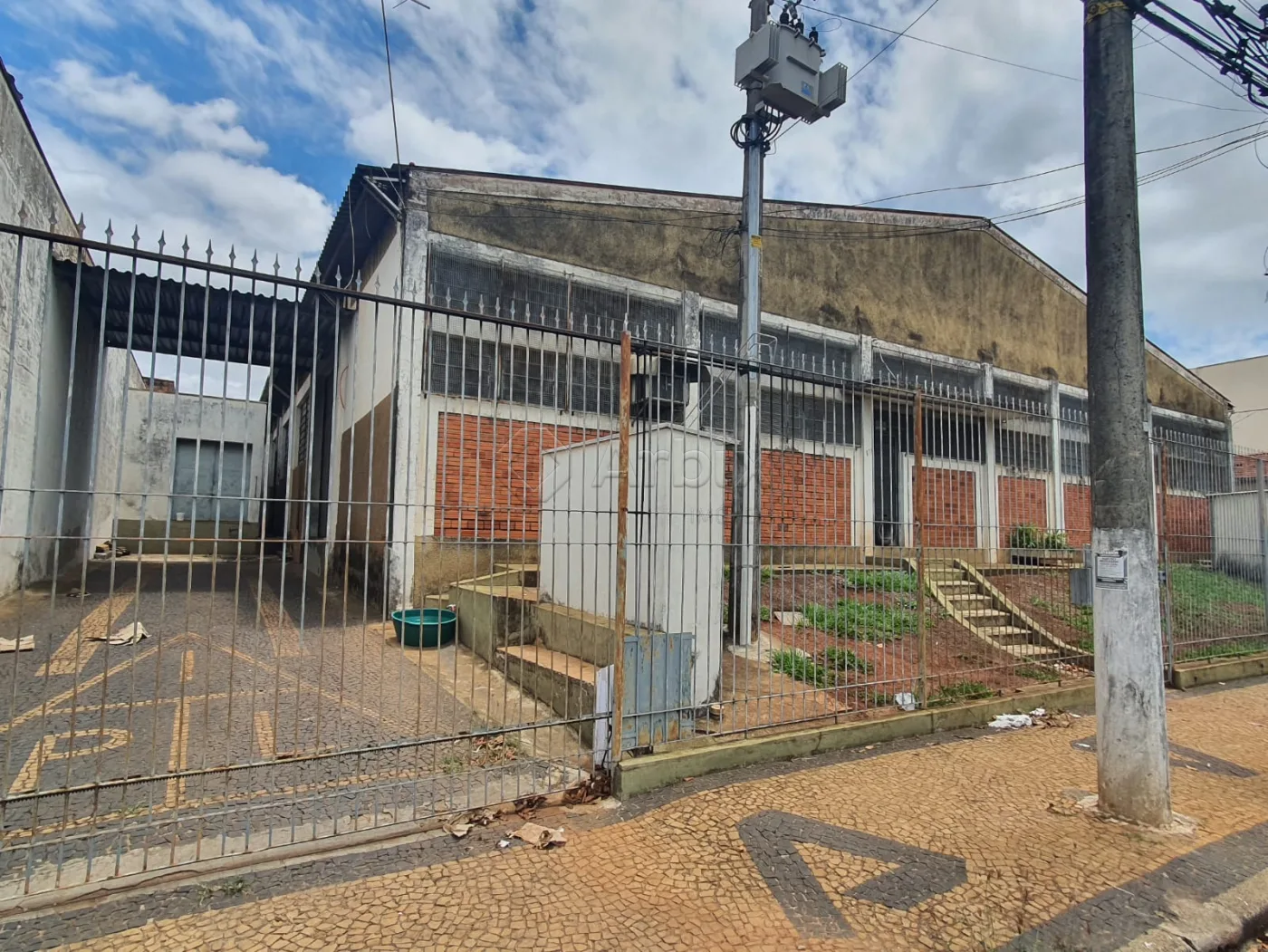 Alugar Comercial / Sal&atilde;o Industrial em Americana R$ 16.000,00 - Foto 3