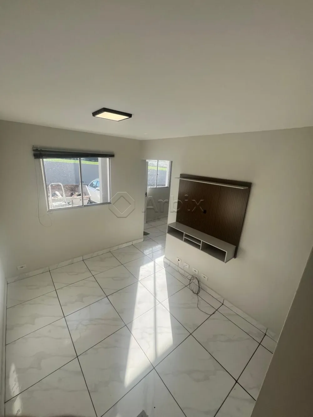 Alugar Casa / Condom&iacute;nio em Nova Odessa R$ 1.800,00 - Foto 1
