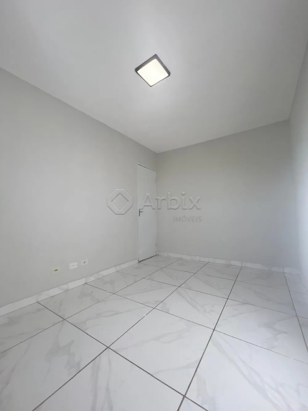 Alugar Casa / Condom&iacute;nio em Nova Odessa R$ 1.800,00 - Foto 6
