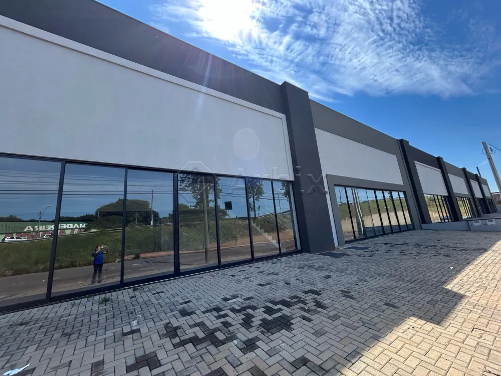 Alugar Comercial / Sal&atilde;o Comercial em Santa B&aacute;rbara D`Oeste R$ 4.000,00 - Foto 2