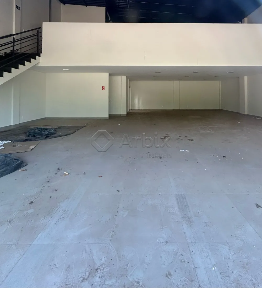 Alugar Comercial / Sal&atilde;o Comercial em Santa B&aacute;rbara D`Oeste R$ 4.000,00 - Foto 3